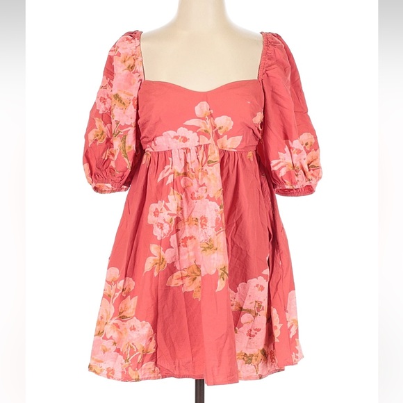 Free People Dresses & Skirts - Free People Pink Floral Mini Dress